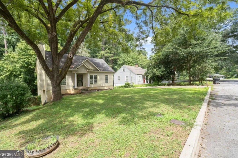 2119 Mulberry ST East Point, GA 30344