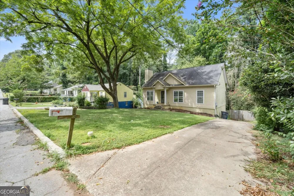 2119 Mulberry ST East Point, GA 30344