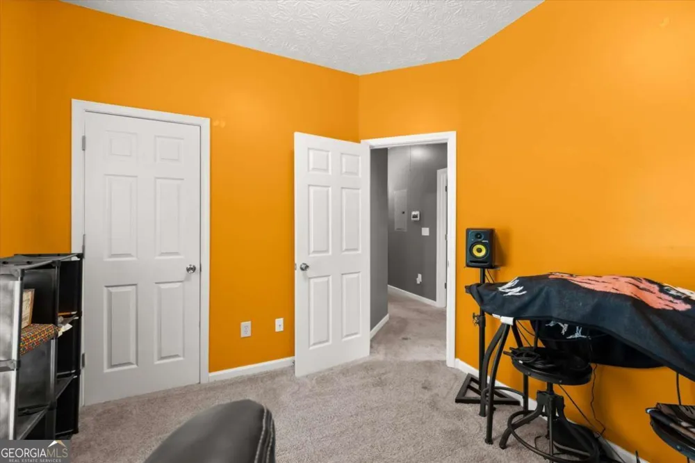 2119 Mulberry ST East Point, GA 30344