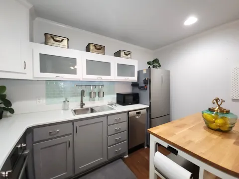 245 Settlers Park Drive