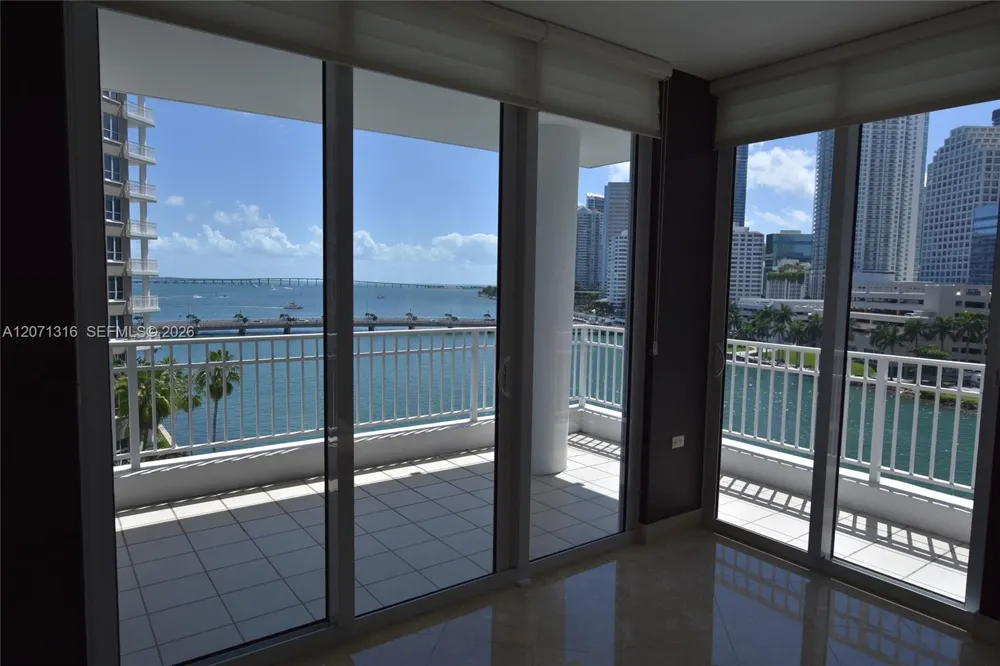 801 Brickell Key Blvd #701 Miami, FL 33131