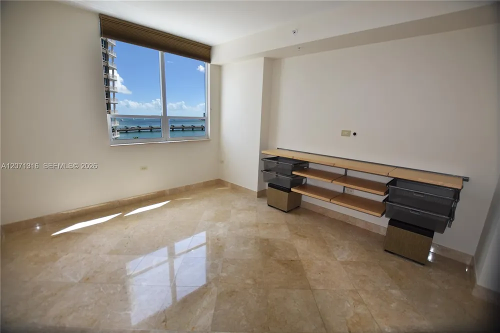 801 Brickell Key Blvd #701 Miami, FL 33131