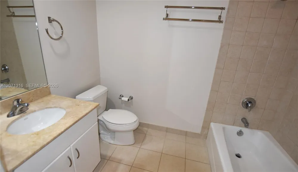 801 Brickell Key Blvd #701 Miami, FL 33131