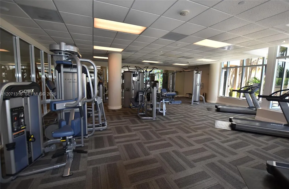 801 Brickell Key Blvd #701 Miami, FL 33131