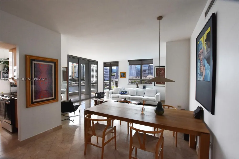 801 Brickell Key Blvd #701 Miami, FL 33131
