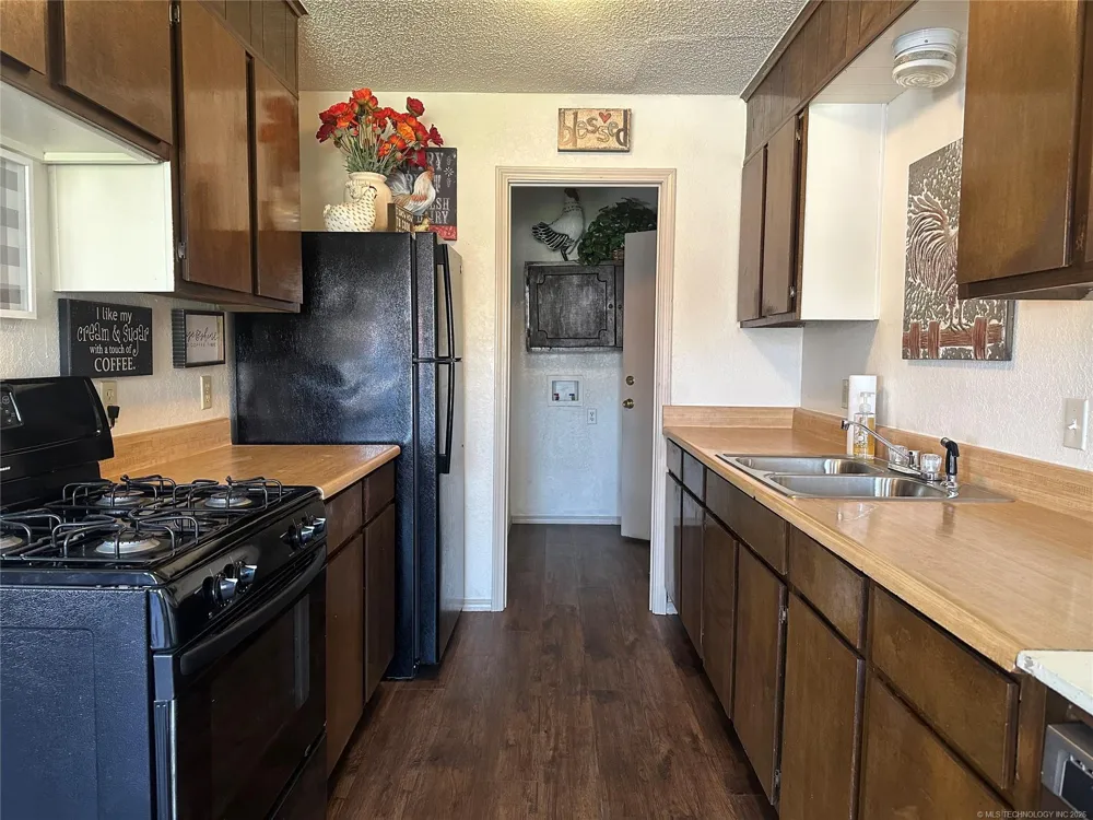 507 S 2nd Street Morris, OK 74445