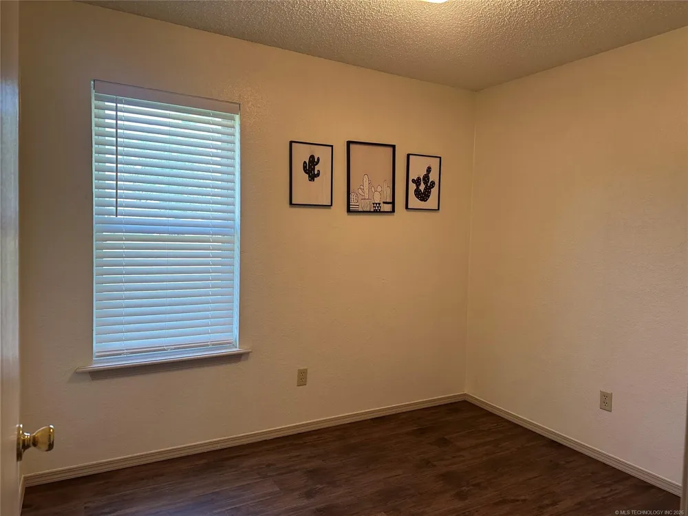 507 S 2nd Street Morris, OK 74445
