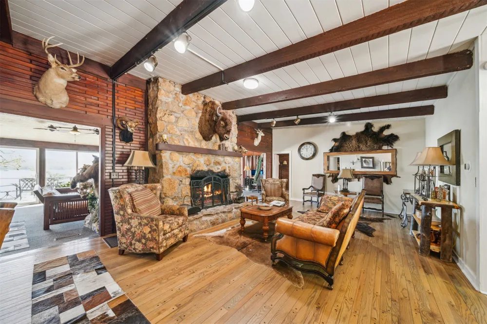 24280 S 610 DRIVE Grove, OK 74344