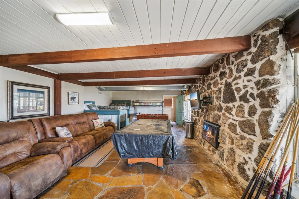 24280 S 610 DRIVE Grove, OK 74344