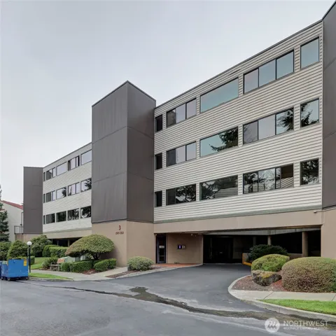 2511 S Cedar Street #306