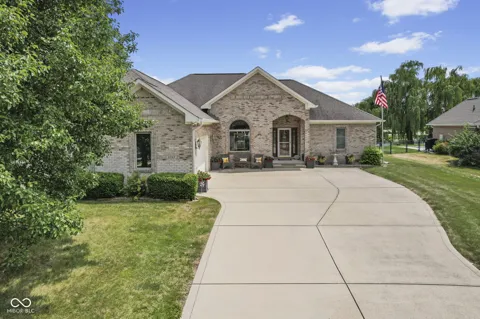 4949 W Cedar Creek Drive