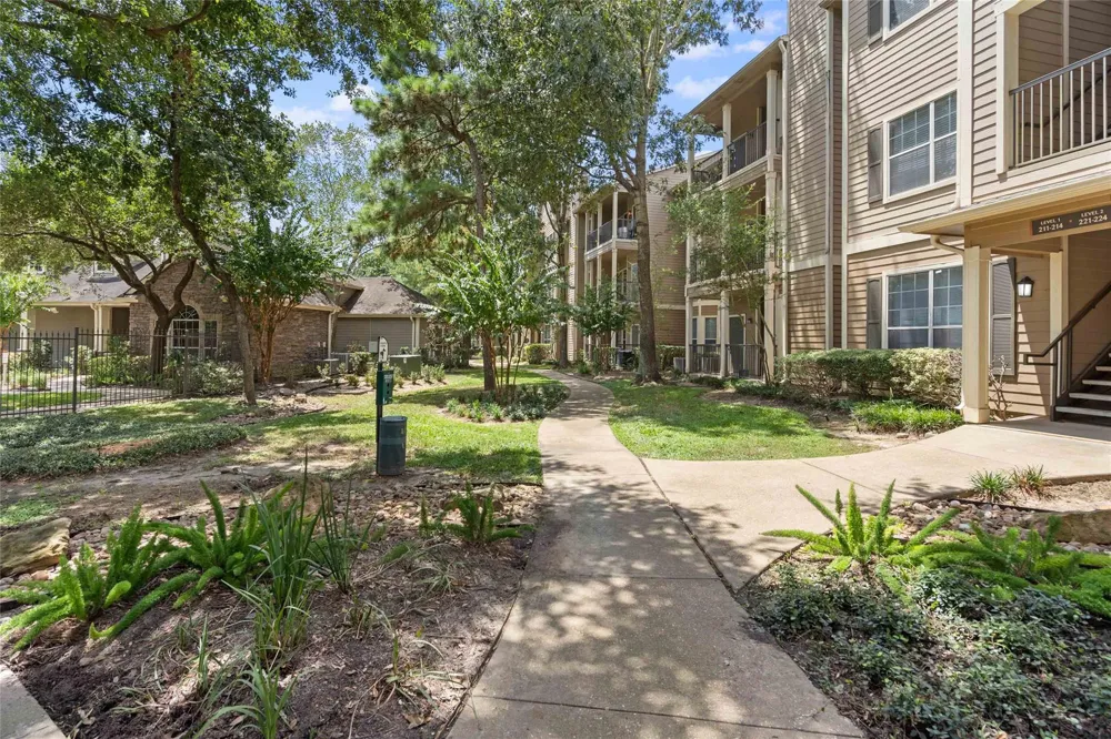 2400 Spring Rain Drive Klein, TX 77379
