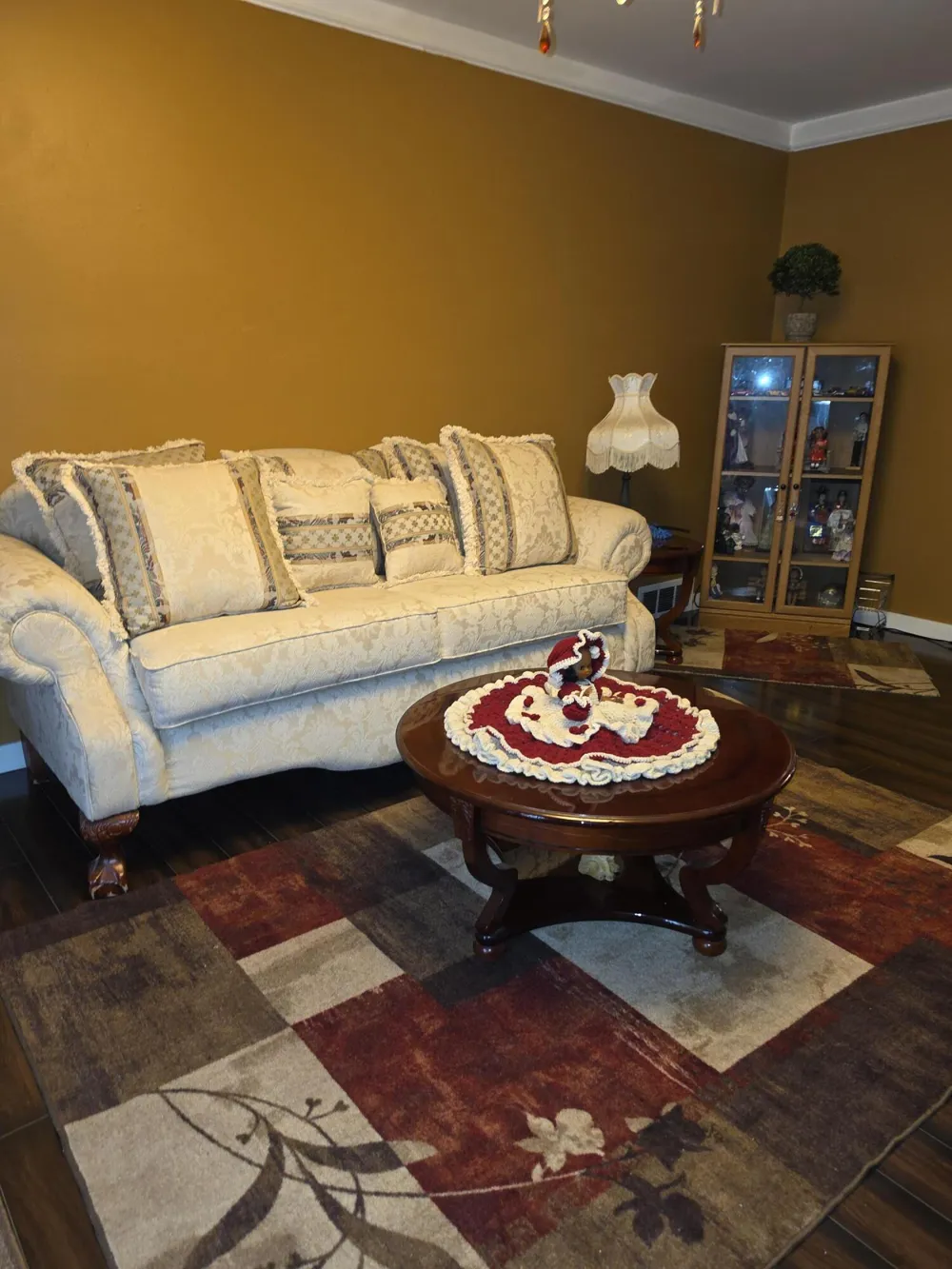 1827 Willowbrook Circle Flint, MI 48507