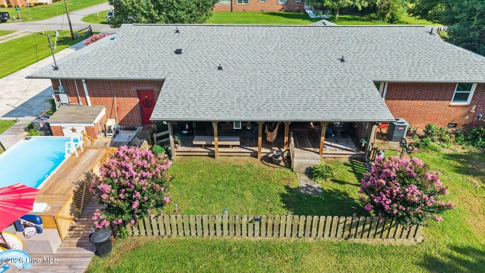 217 E Henry Street Atkinson, NC 28421