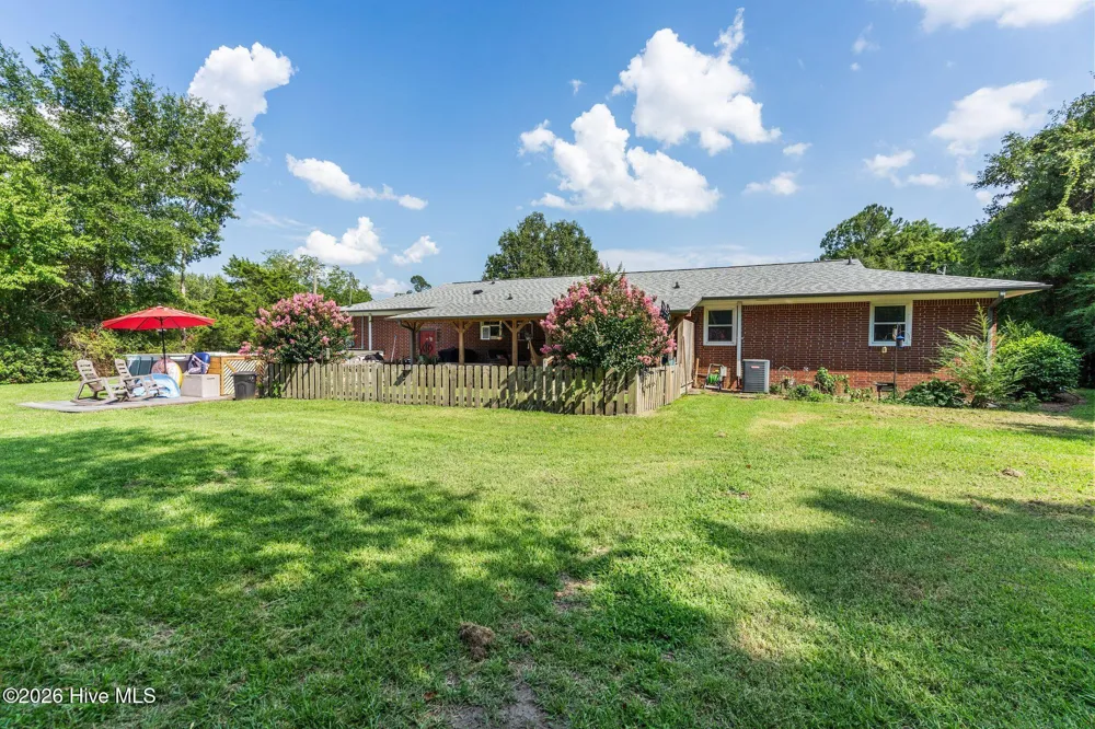 217 E Henry Street Atkinson, NC 28421