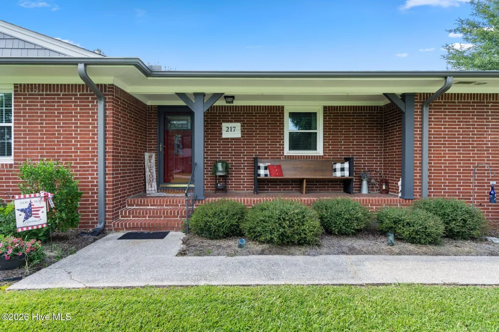 217 E Henry Street Atkinson, NC 28421