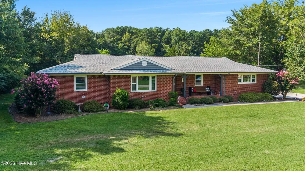 217 E Henry Street Atkinson, NC 28421