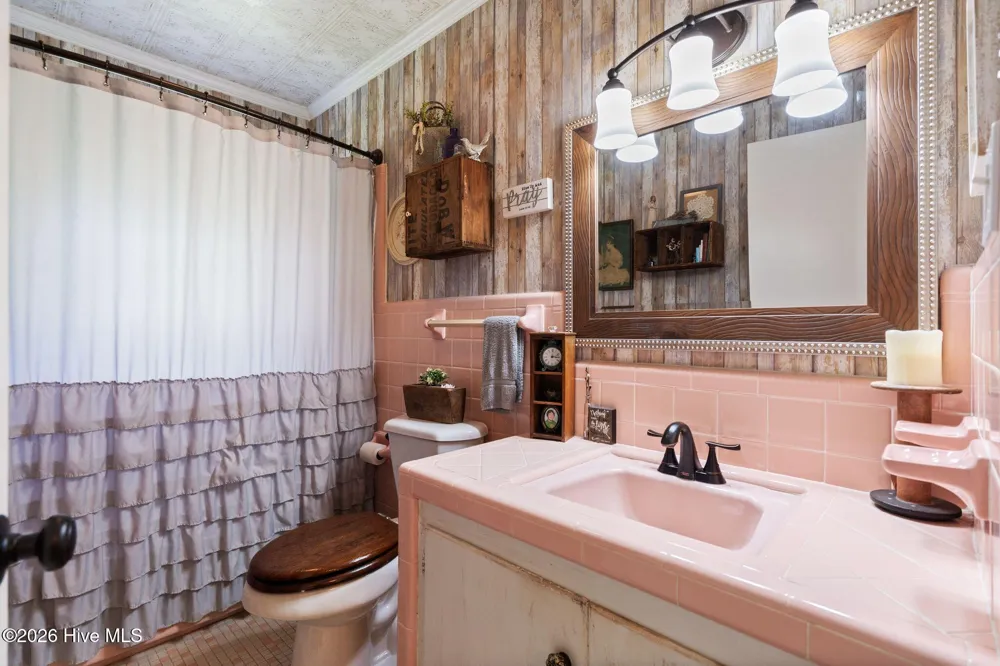 217 E Henry Street Atkinson, NC 28421