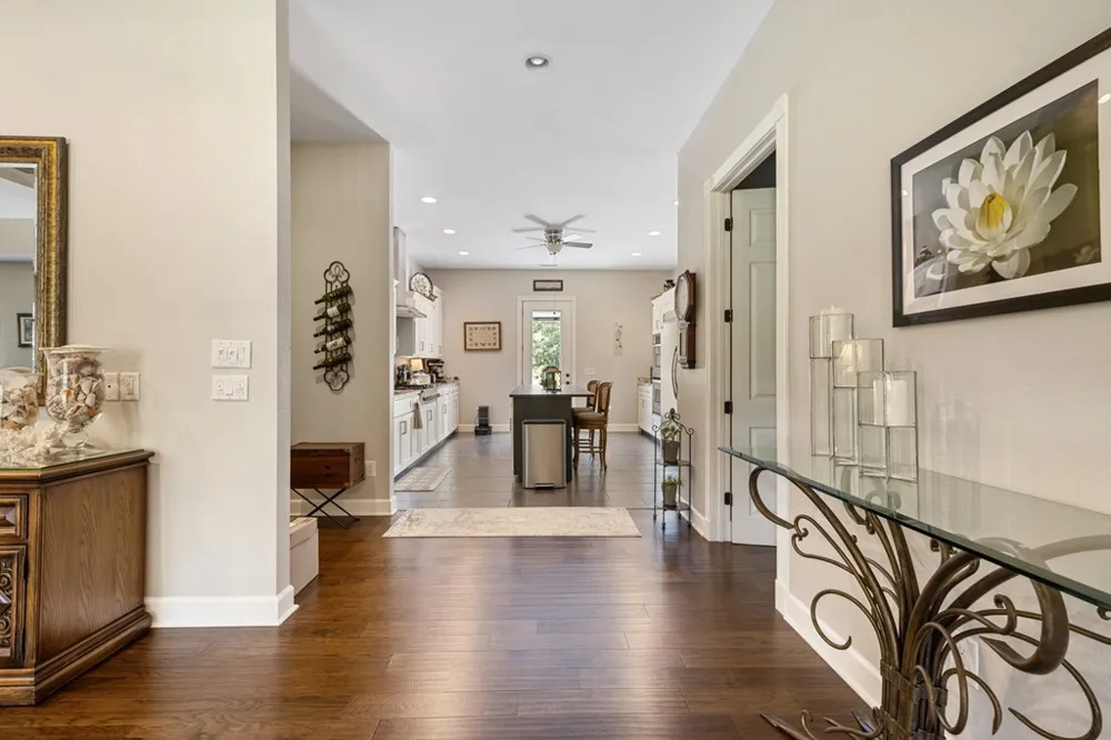 1502 Smithfield Lane Young Harris, GA 30582