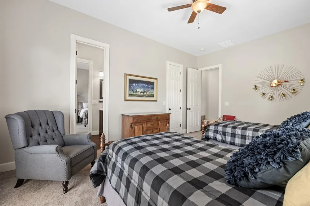 1502 Smithfield Lane Young Harris, GA 30582