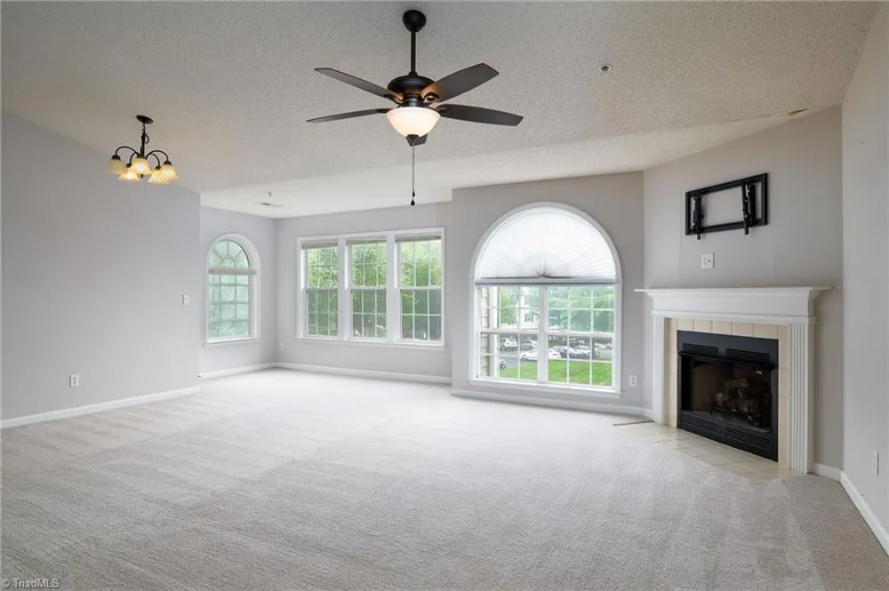 531 Scholastic Court Winston-Salem, NC 27106