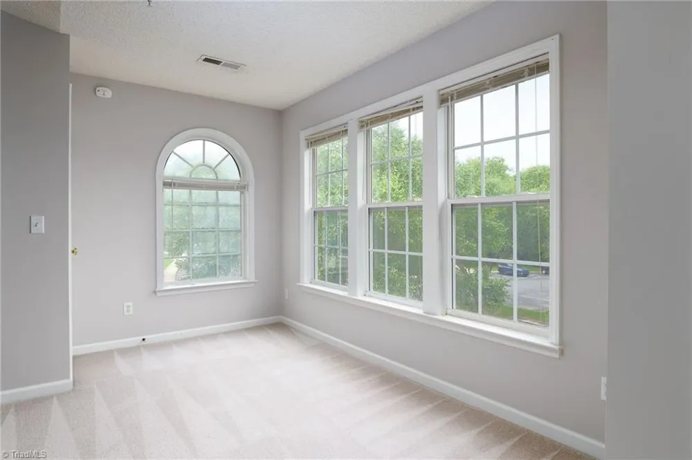 531 Scholastic Court Winston-Salem, NC 27106