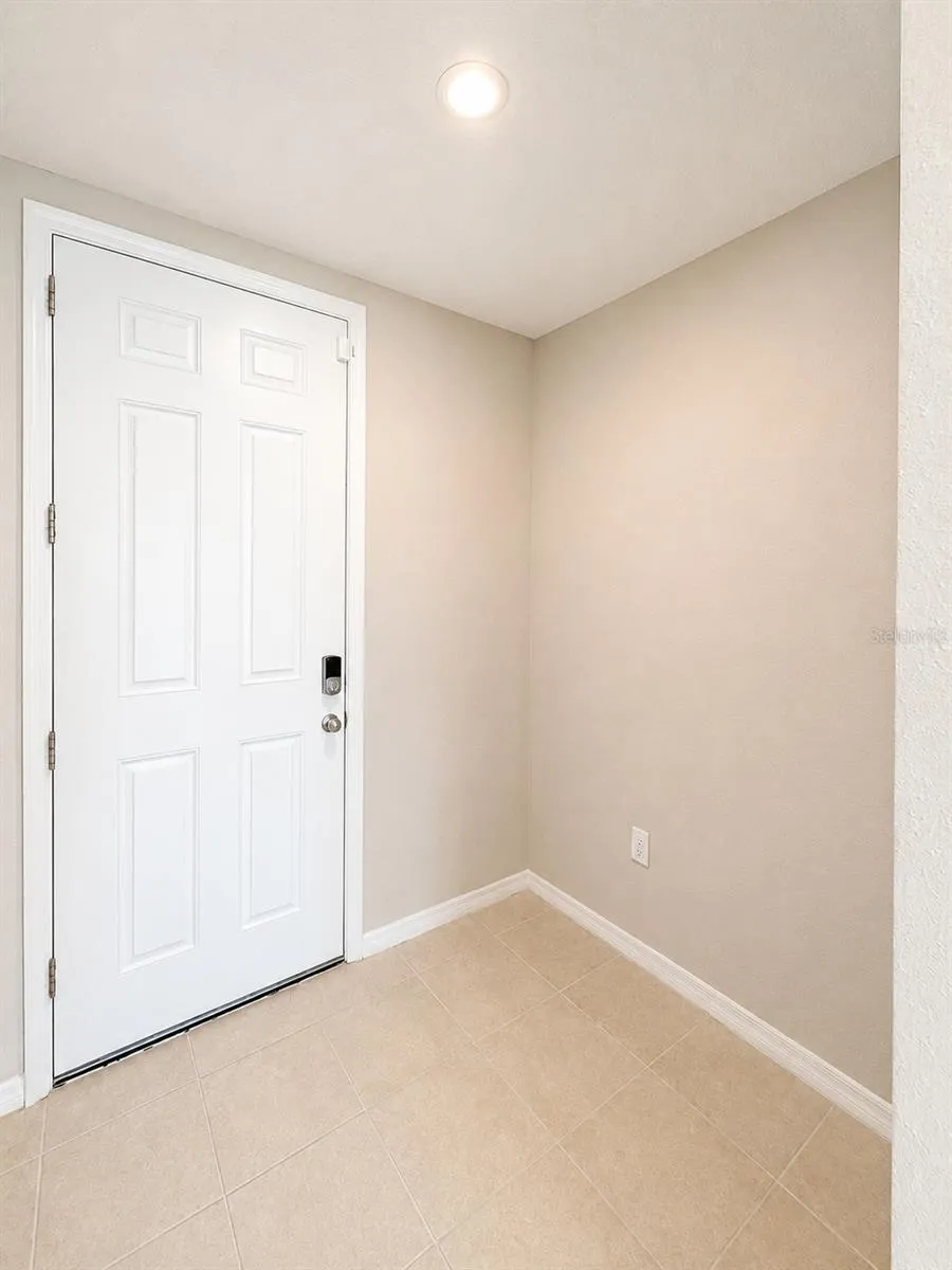 17048 CORAL KEY DRIVE Nokomis, FL 34275