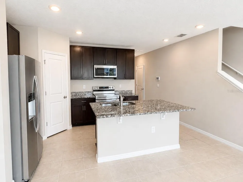 17048 CORAL KEY DRIVE Nokomis, FL 34275