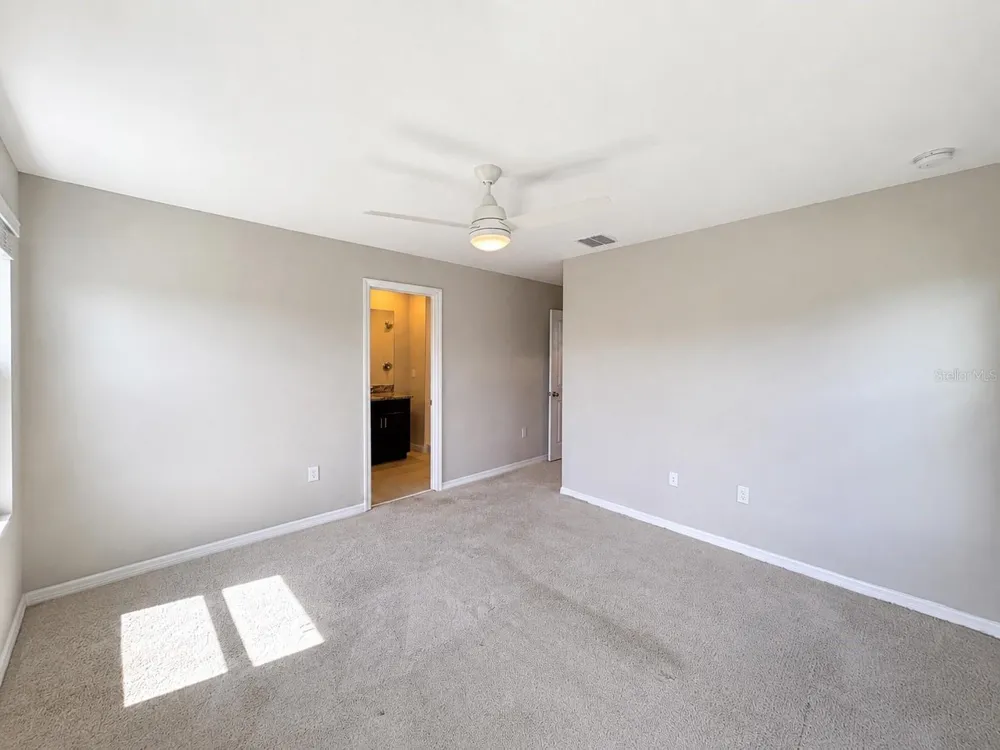 17048 CORAL KEY DRIVE Nokomis, FL 34275