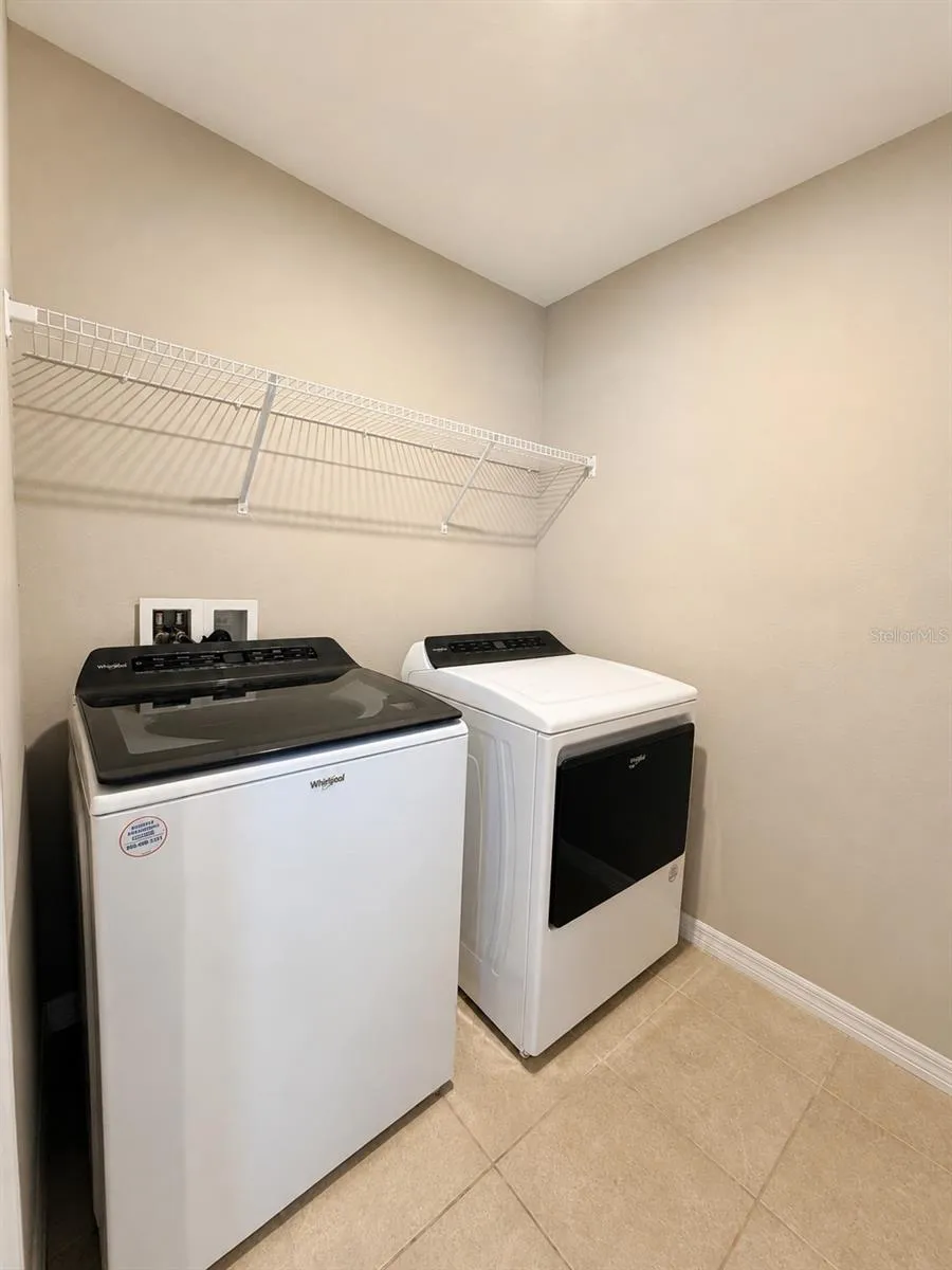 17048 CORAL KEY DRIVE Nokomis, FL 34275
