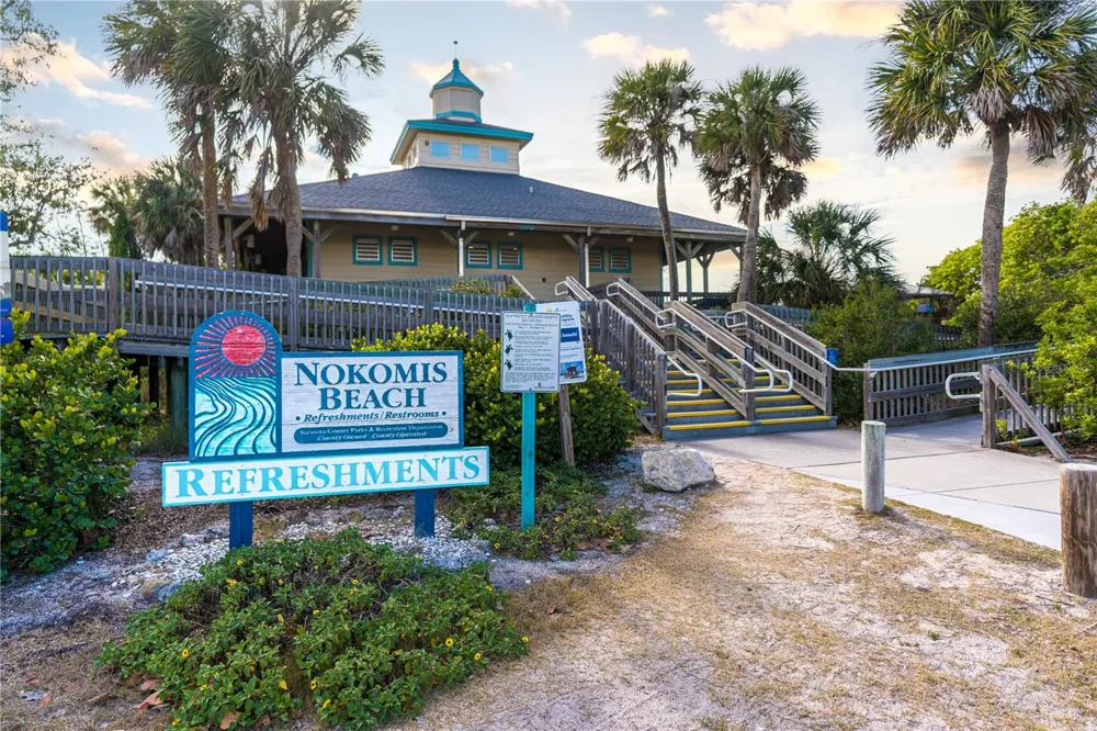 17048 CORAL KEY DRIVE Nokomis, FL 34275