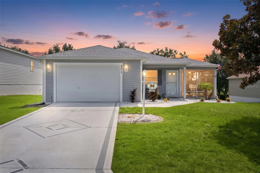 371 ARBELLA LOOP The Villages, FL 32162