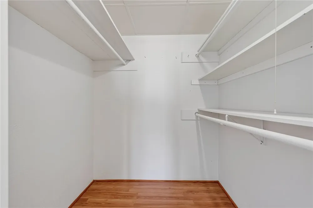 715 S Upper Broadway Street #1203 Corpus Christi, TX 78401