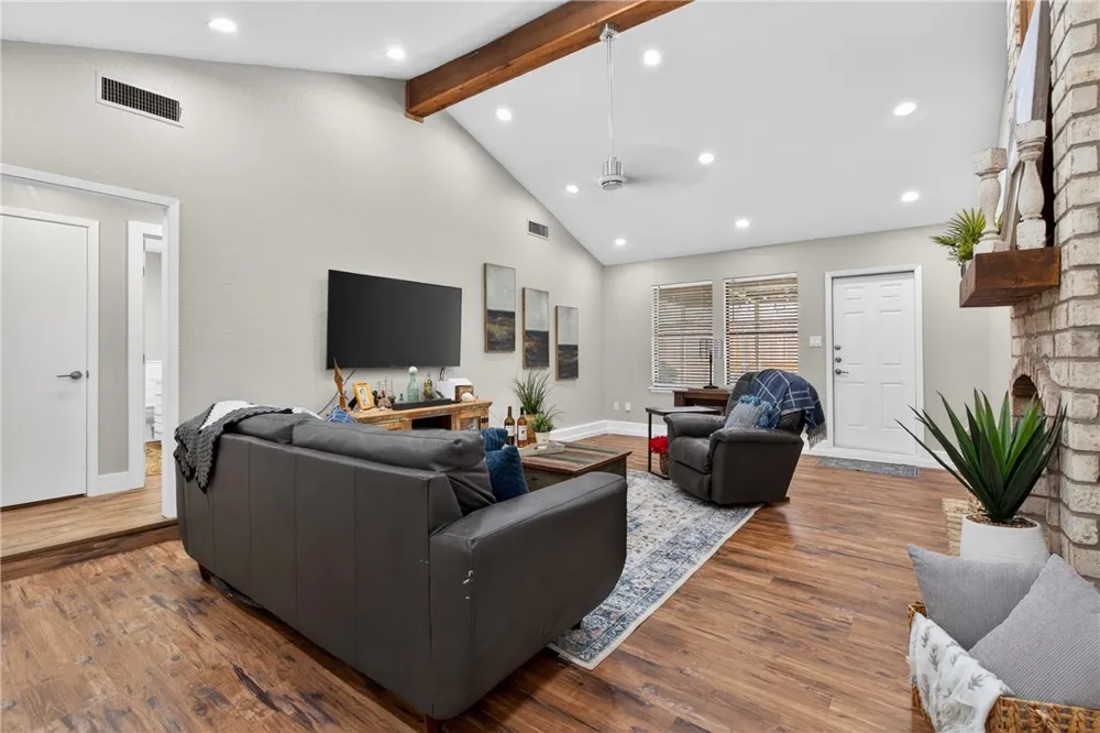6214 Michaux Drive Corpus Christi, TX 78414