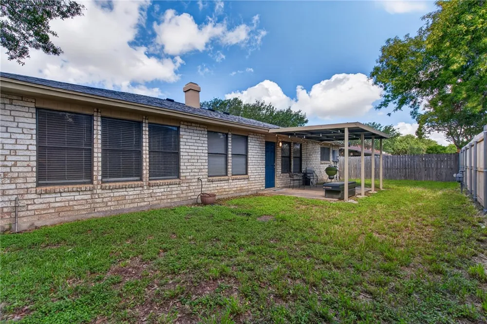 6214 Michaux Drive Corpus Christi, TX 78414