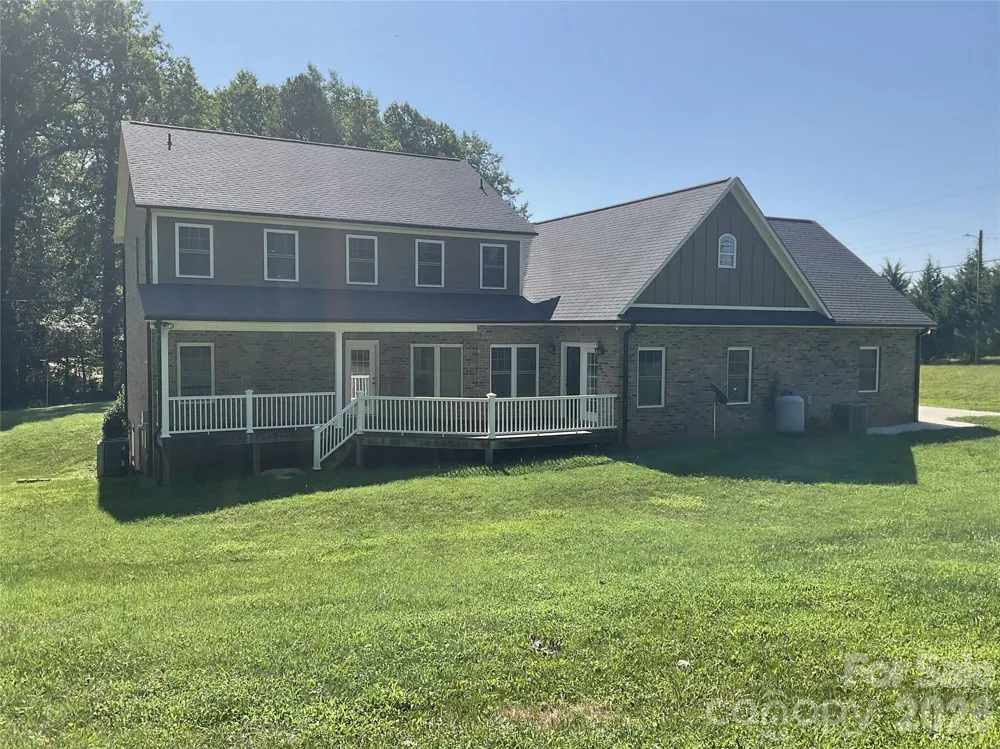 135 Blossom Hill Road Lincolnton, NC 28092