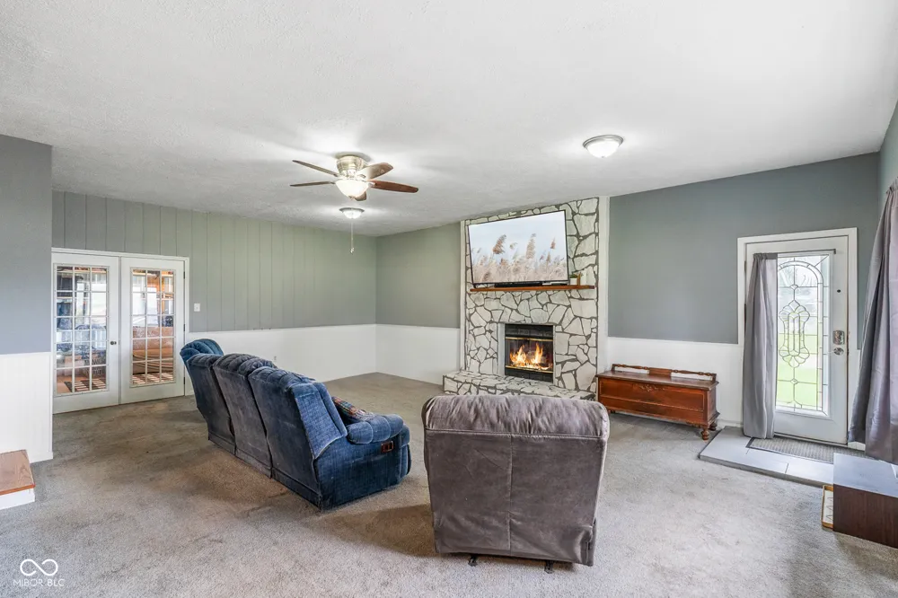 6566 Us Highway 31 Whiteland, IN 46184