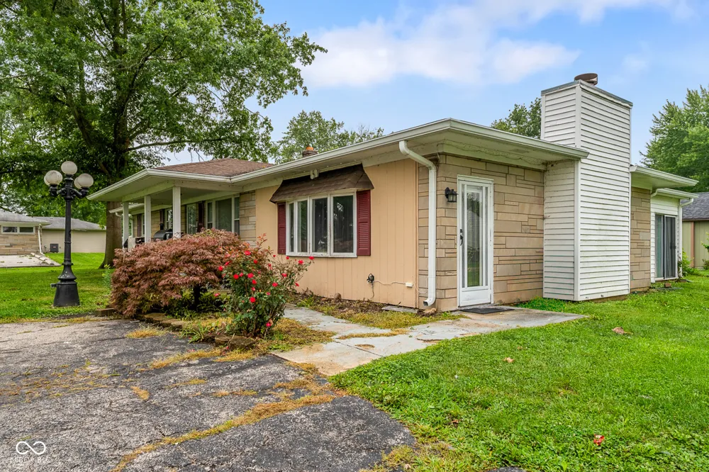 6566 Us Highway 31 Whiteland, IN 46184