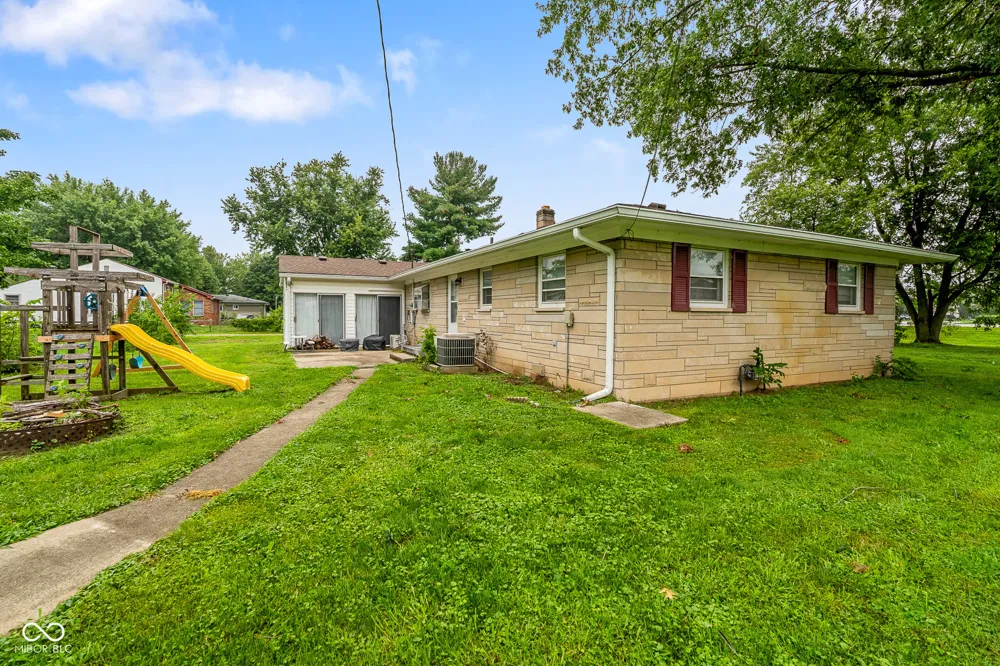 6566 Us Highway 31 Whiteland, IN 46184