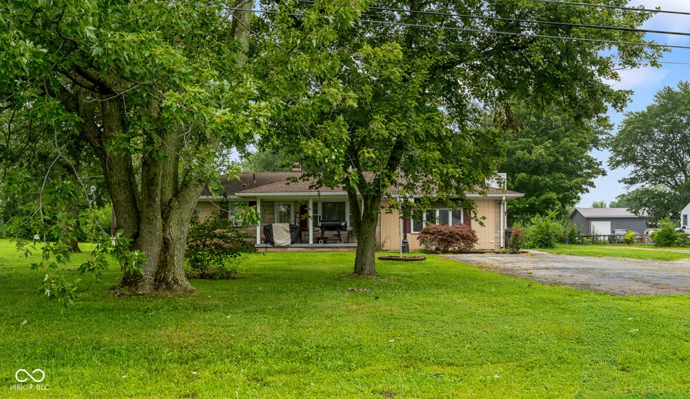 6566 Us Highway 31 Whiteland, IN 46184