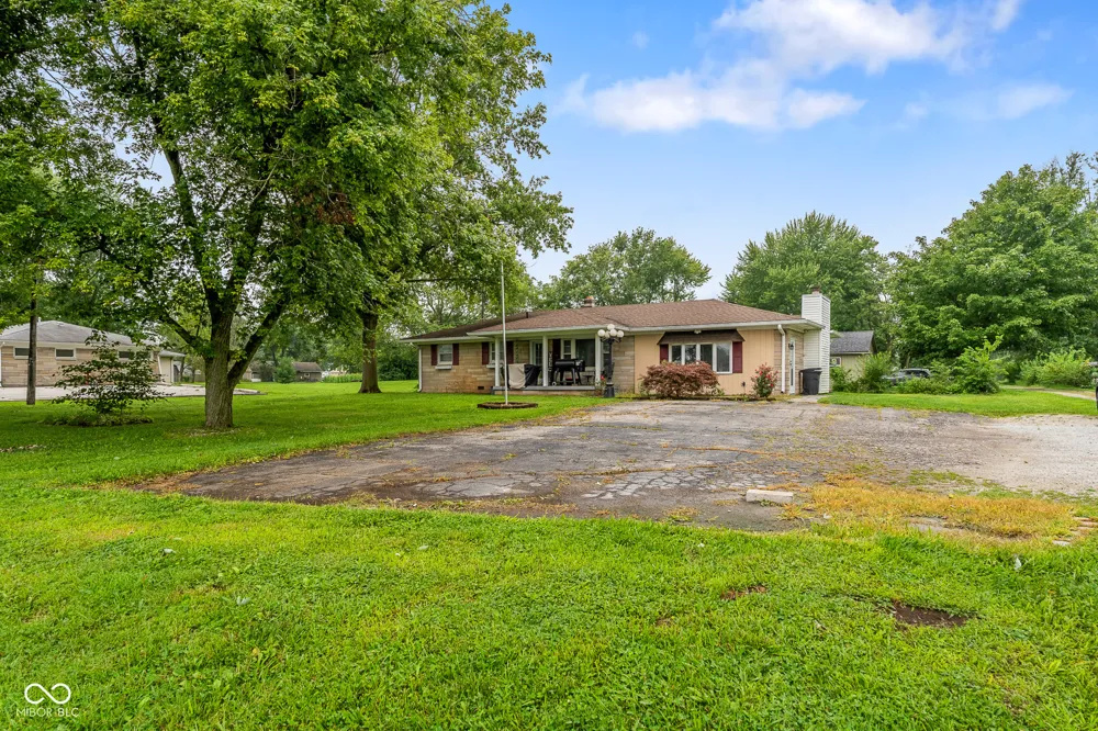 6566 Us Highway 31 Whiteland, IN 46184