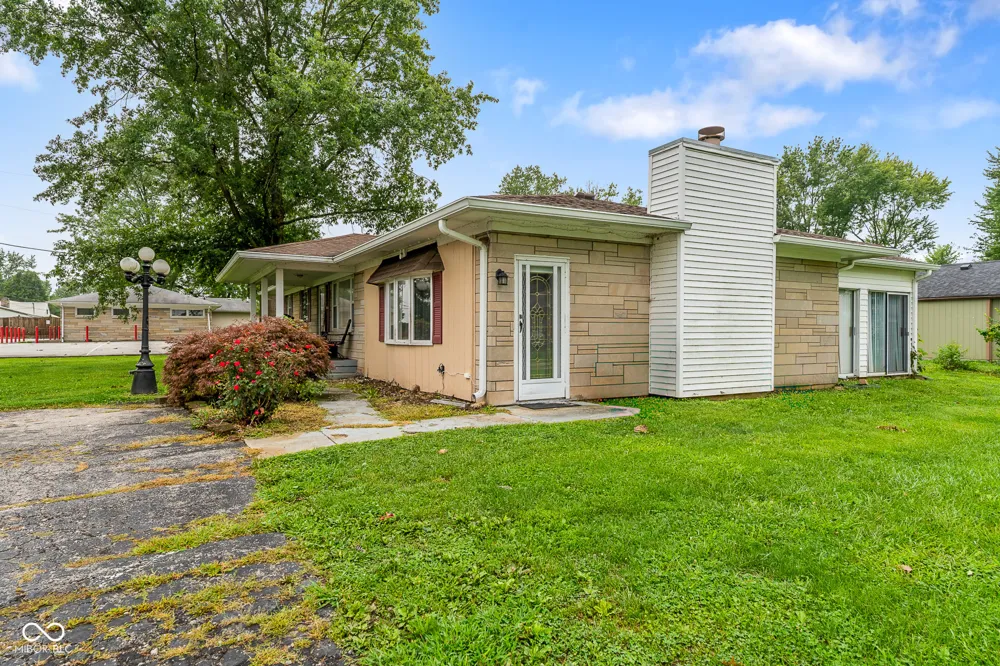 6566 Us Highway 31 Whiteland, IN 46184