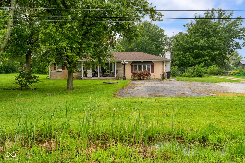 6566 Us Highway 31 Whiteland, IN 46184