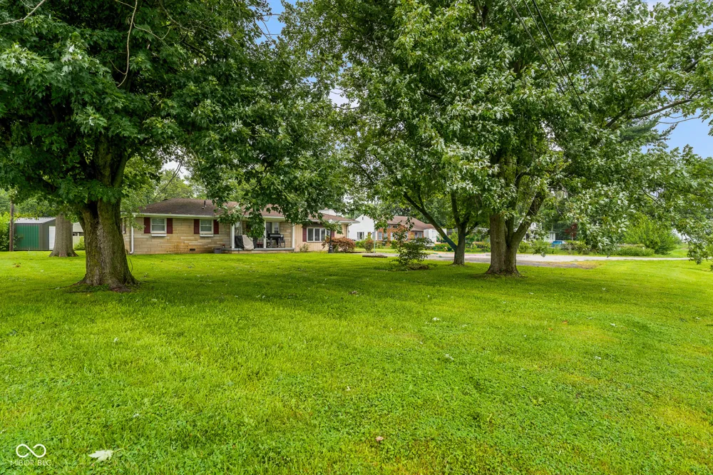 6566 Us Highway 31 Whiteland, IN 46184
