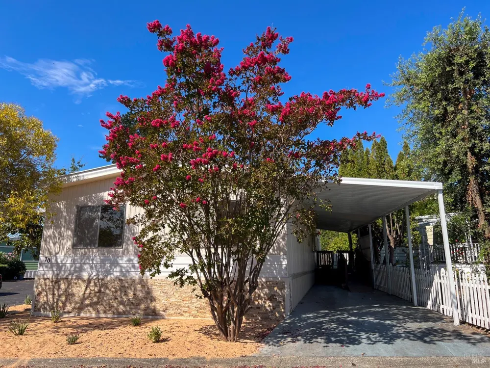 70 International Boulevard Sonoma, CA 95476