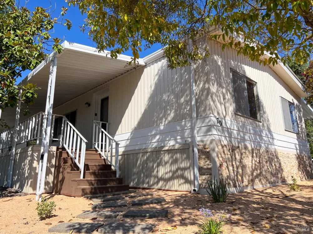 70 International Boulevard Sonoma, CA 95476