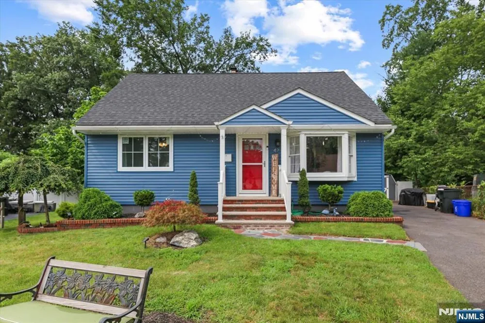 42 Wells Court Bloomfield, NJ 07003