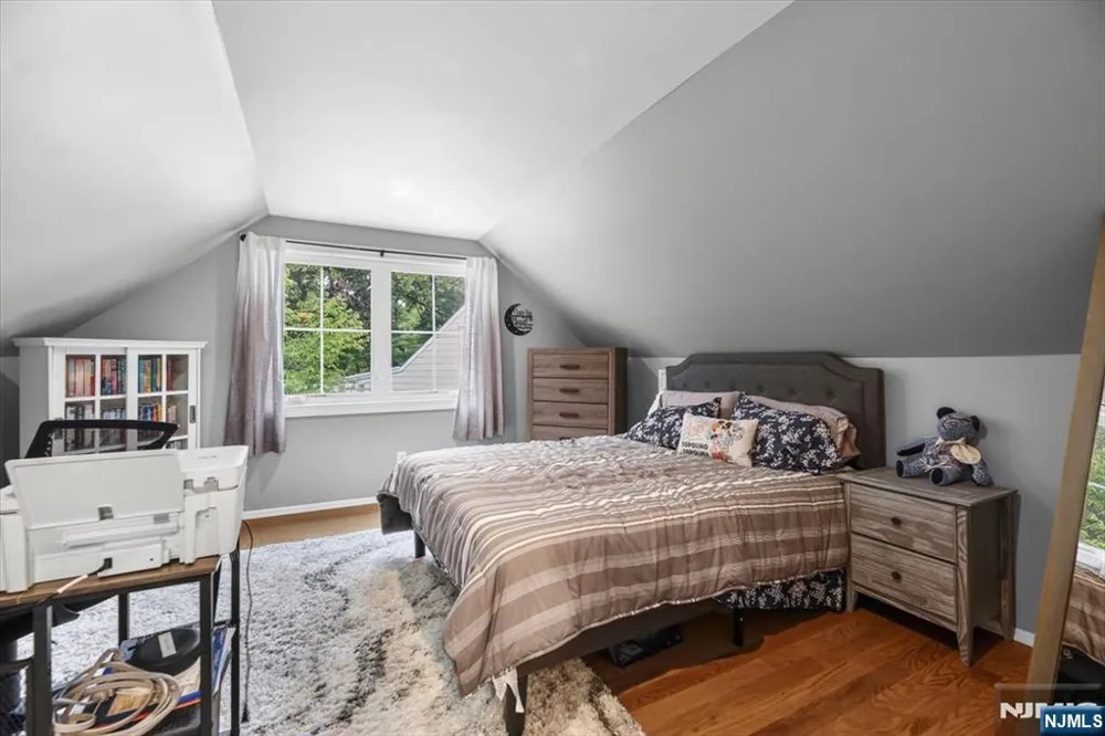 42 Wells Court Bloomfield, NJ 07003