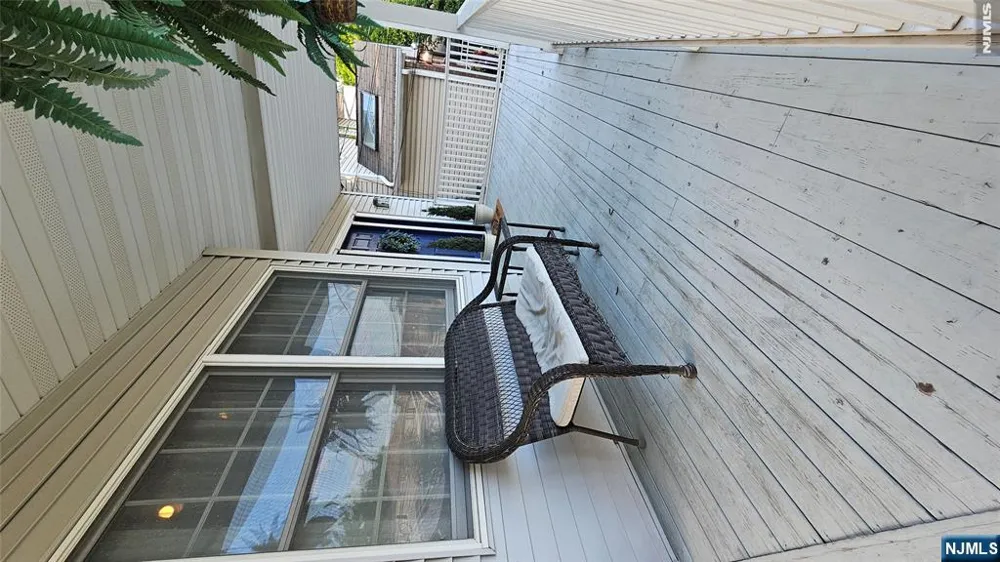 616 Hackensack Street Carlstadt, NJ 07072