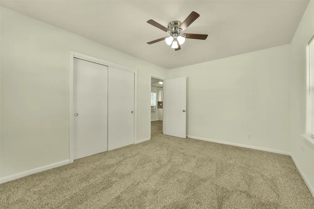 1114 Valerie Avenue Pasadena, TX 77502